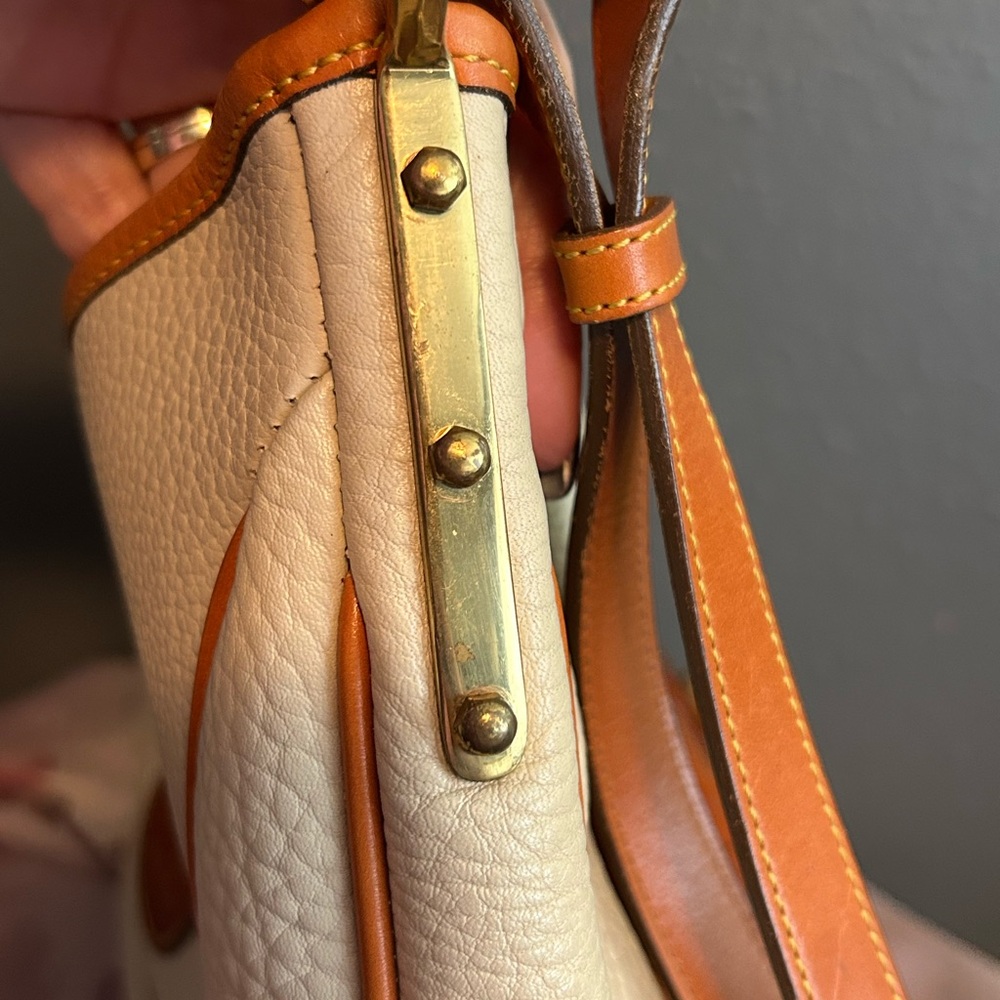 Vintage Dooney & Bourke All Weather Crescent Sac Hobo Shoulder Bag - Picture 12 of 14